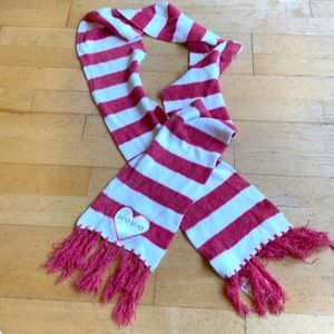 New with tags Never worn Bebe stripe fur scarf